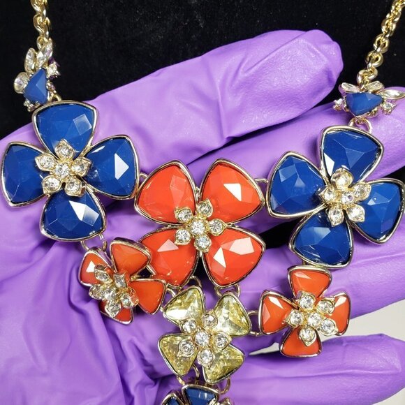Polished Gold Colorful Flower Sparkle Crystal Necklace Statement Floral Jewelry - Picture 4 of 9